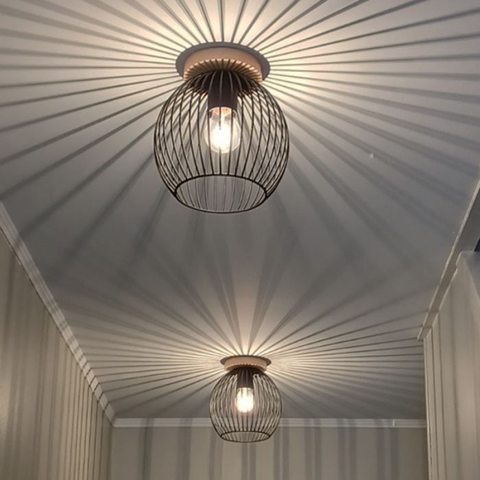Trä plafond brun, Wiro