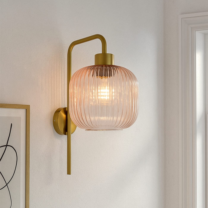 Design vägglampa rosa, Charlois