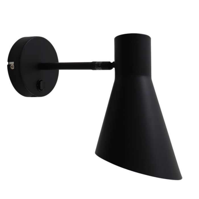 Modern vägglampa svart, Vico, med brytare
