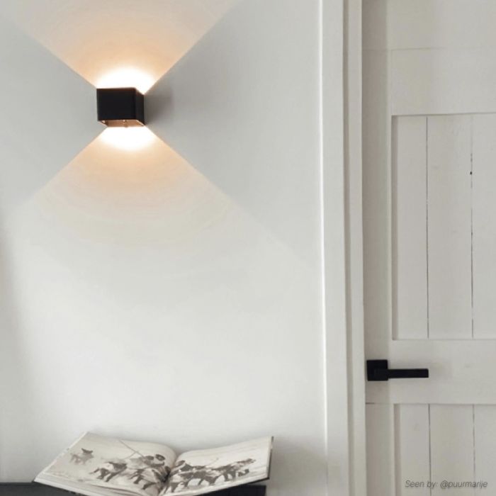 Uppladdningsbar up down vägglampa svart, Dion, 1W, 2700K LED, IP44, rörelsesensor