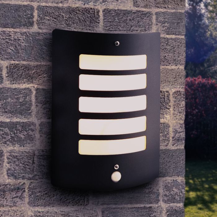 Modern utomhus vägglampa med rörelsesensor svart, Manuel, IP44