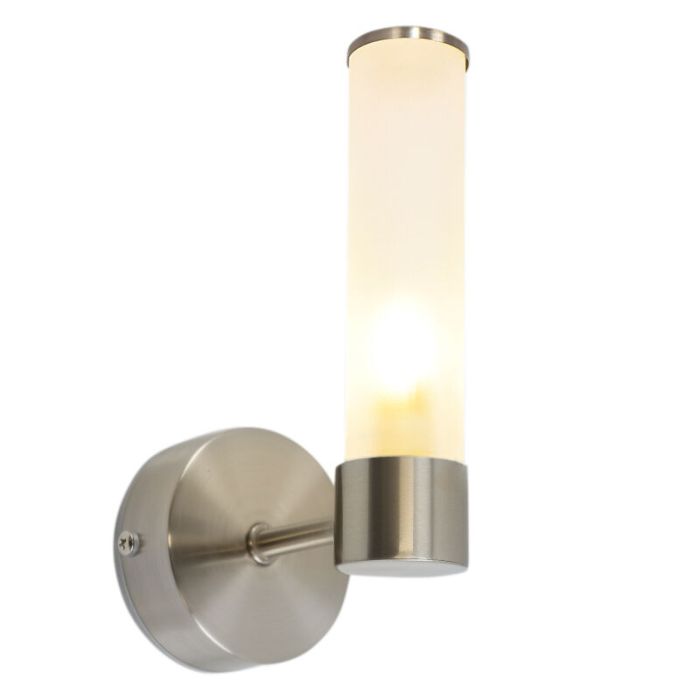 Modern badrumslampa vägg nickel, Callum, IP44