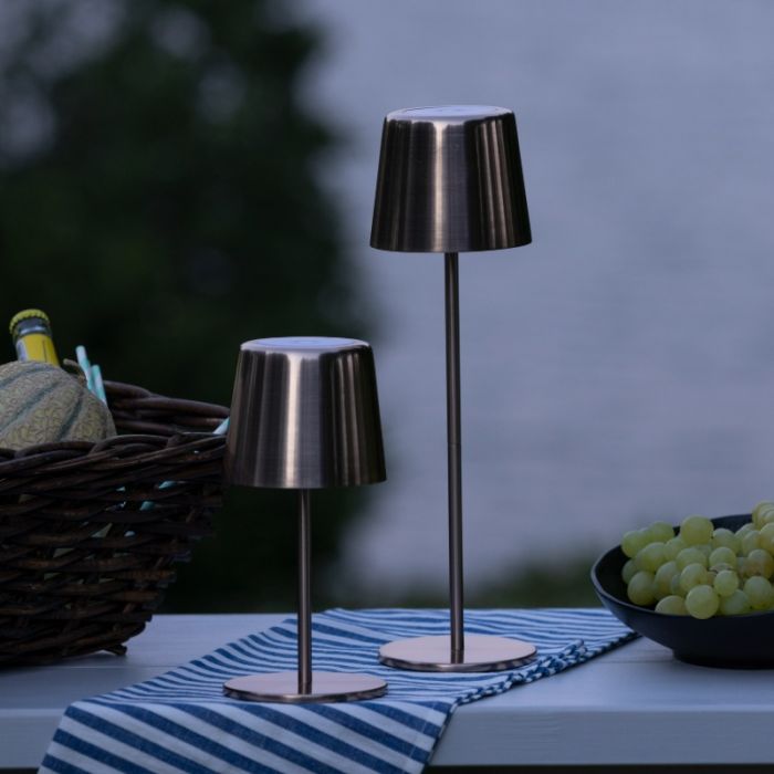 Modern uppladdningsbar utomhusbordslampa koppar, Skander, 4W, varm till kall vit justerbar LED, IP44, med beröringsdimmer