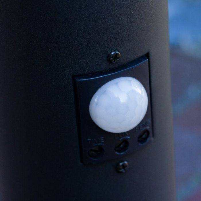 Metall golvlampa utomhus med rörelsesensor svart, Meis, IP44