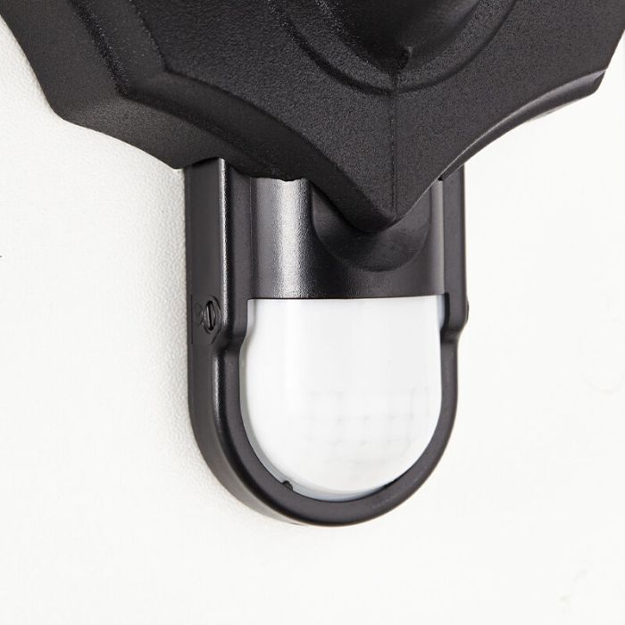 Klassisk utomhus vägglampa med rörelsesensor svart, Rayn, IP44