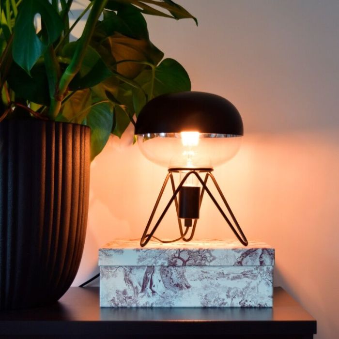 Dimbar Calex E27 toppförspeglad glödlampa LED svart, 6W, 1800K