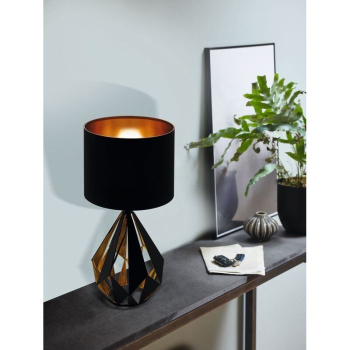 Svart design bordslampa stål, Acri, med brytare