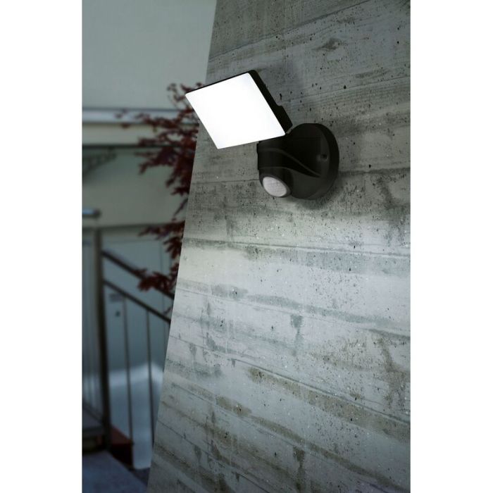 Svart utomhus vägglampa med rörelsesensor plast, Joselien, 13W, 5000K LED, IP44