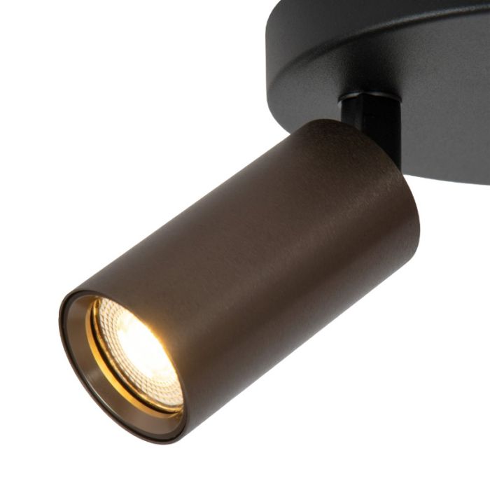 Brun spotlight tak modern, Ritmo