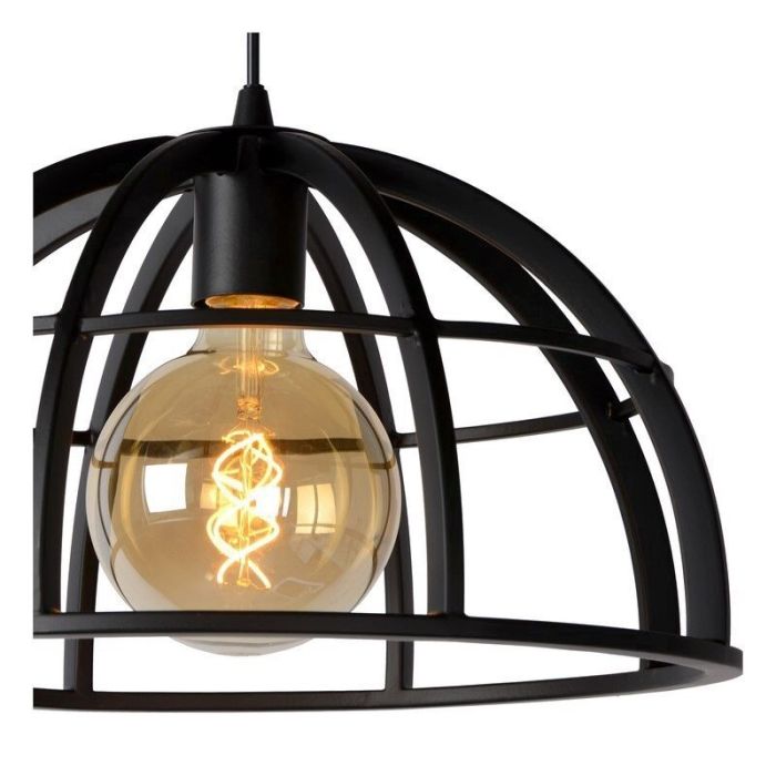 Svart fönsterlampa modern, Dikra