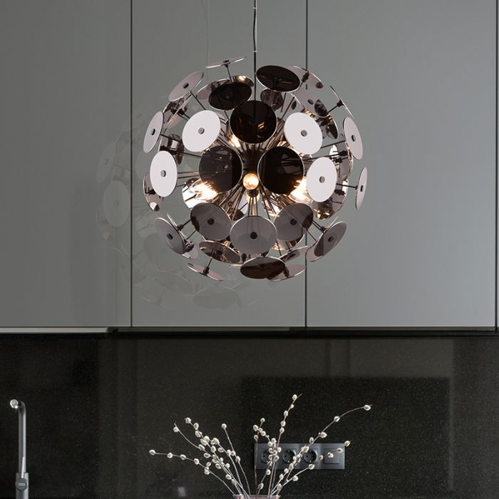 Svart fönsterlampa modern, Xinhe