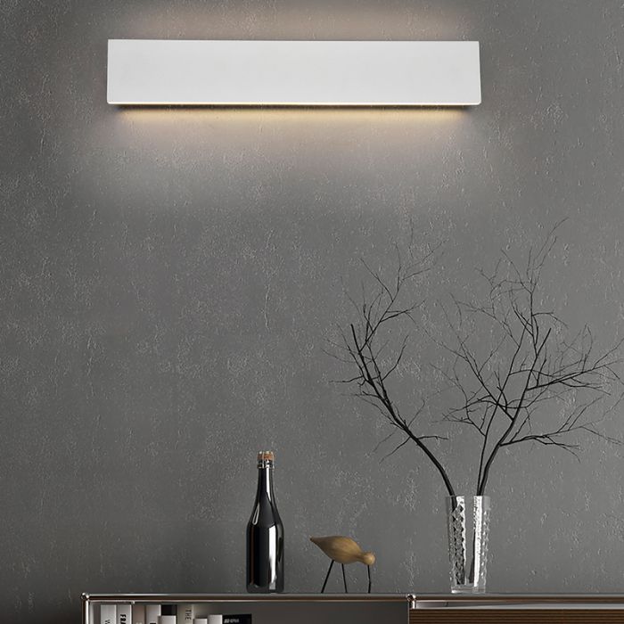 Vit up down vägglampa modern, Coscon, 9W, 3000K LED