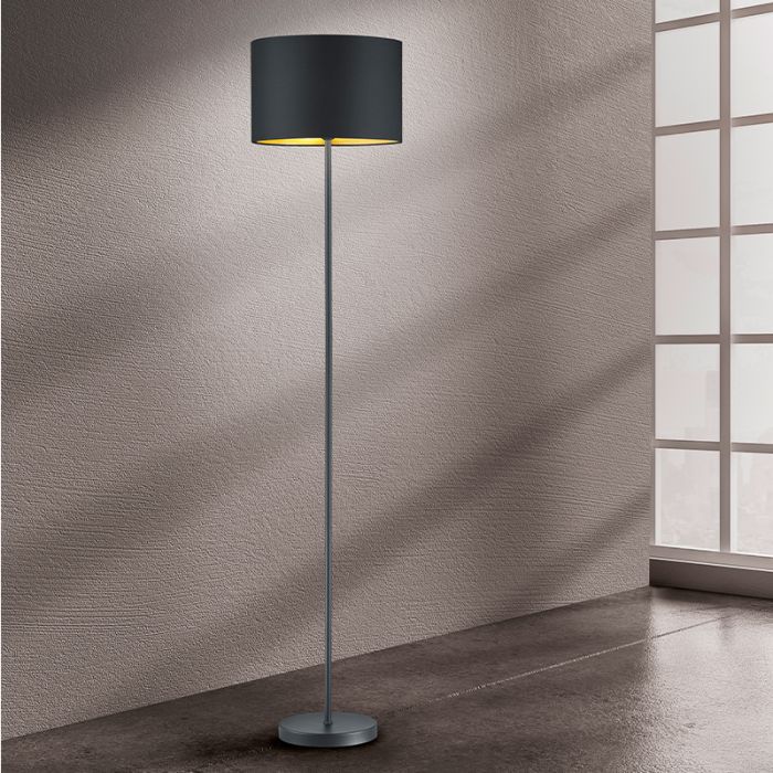 Svart golvlampa modern, Jeany, med brytare