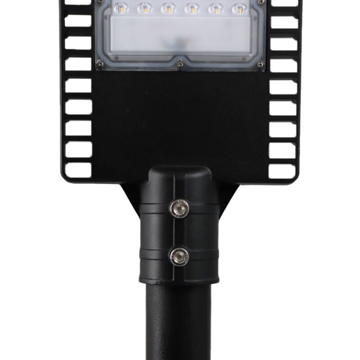 Bisolux LED gatubelysning Garry, 90W, 6000K, 5 års garanti